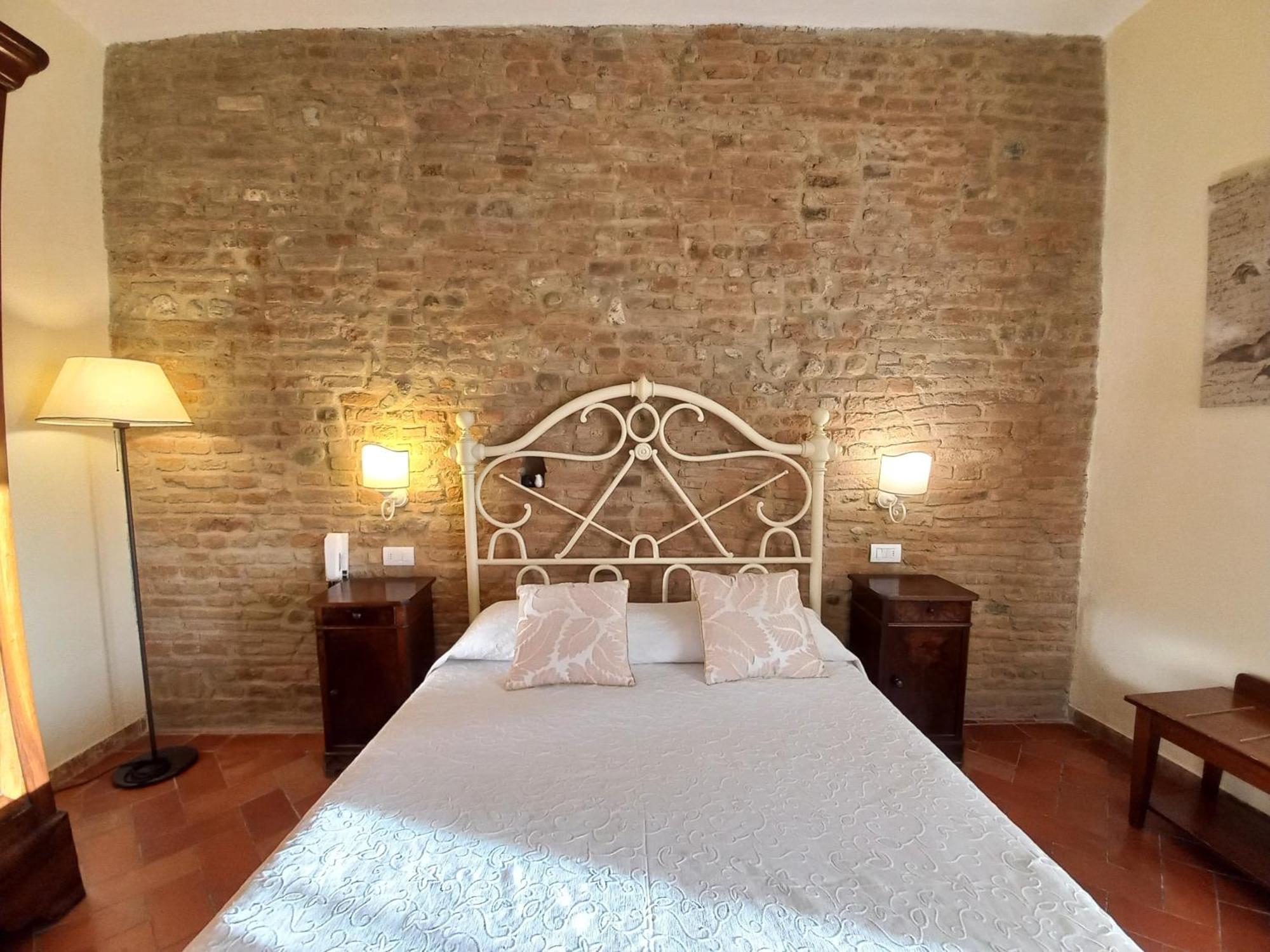 Hotel Il Castello Certaldo Kültér fotó