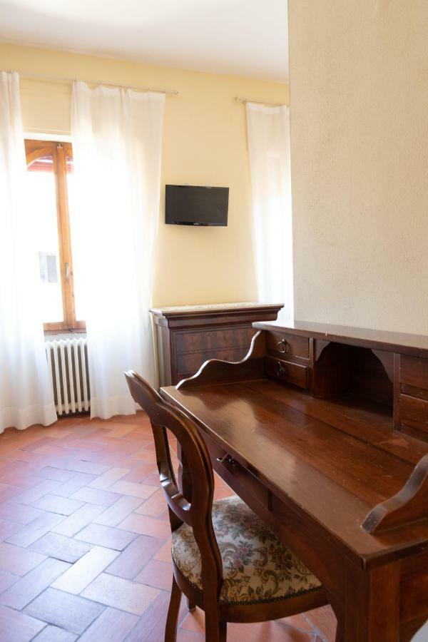 Hotel Il Castello Certaldo Kültér fotó